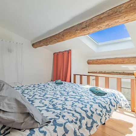 Old Town Duplex 3 People Apartment Antibes