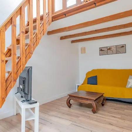 Old Town Duplex 3 People אנטיב